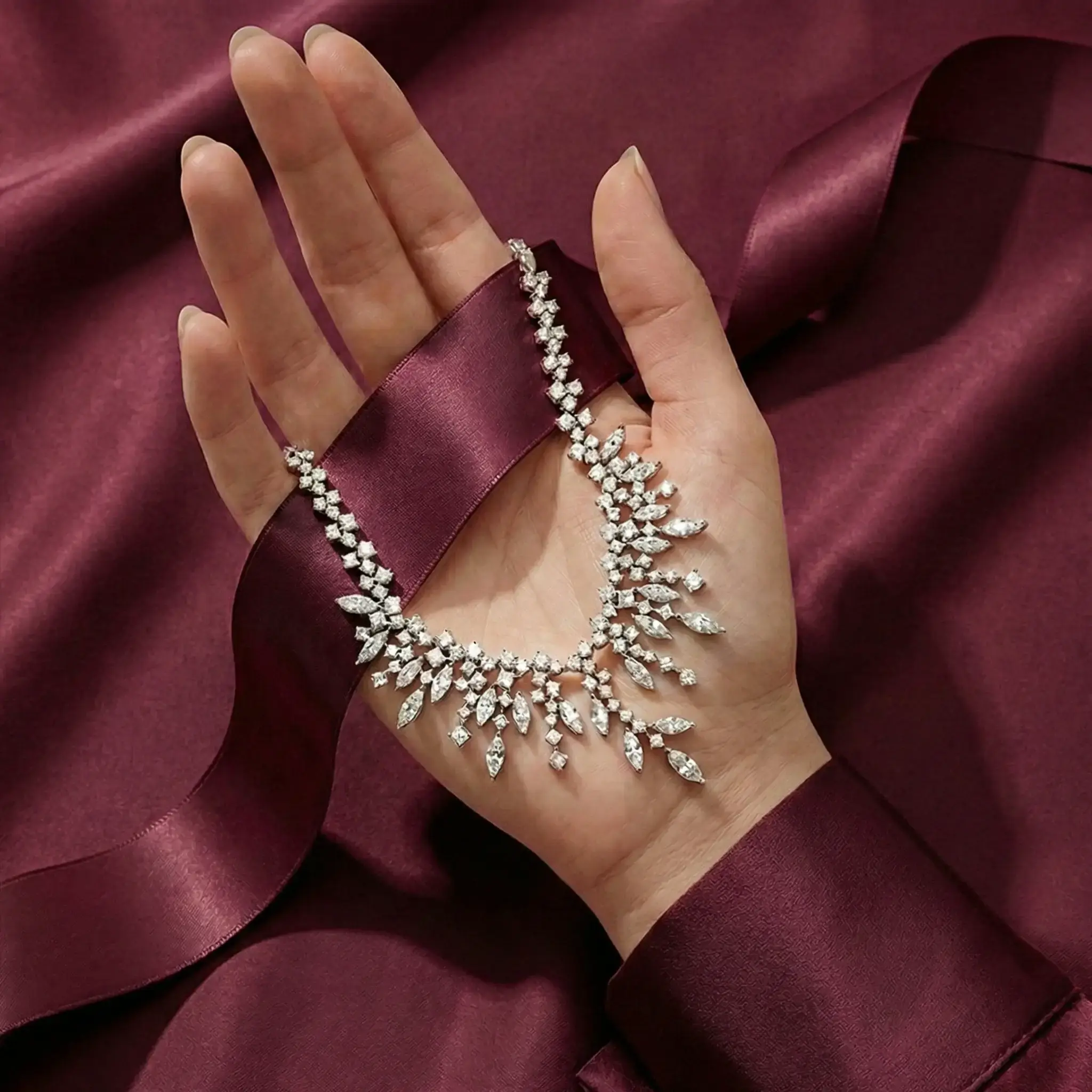Pırlanta Gerdanlık